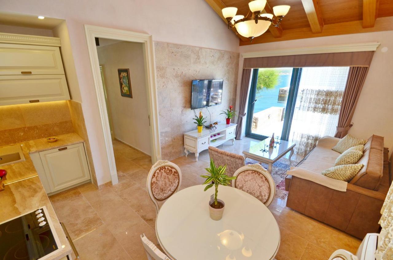 Leut Stone Residence 티바트 외부 사진