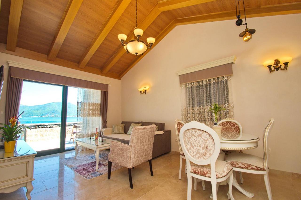 Leut Stone Residence 티바트 외부 사진