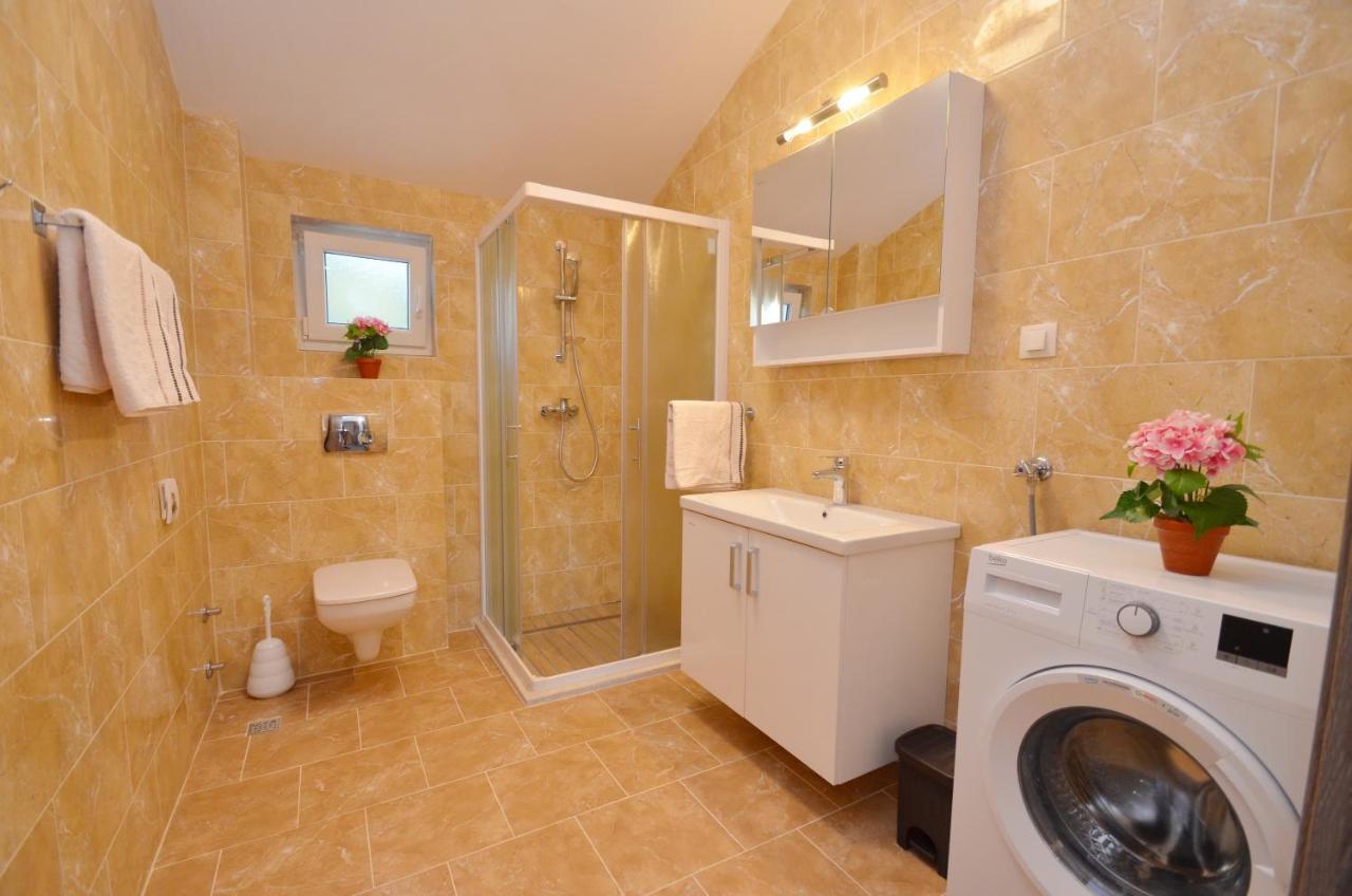 Leut Stone Residence 티바트 외부 사진