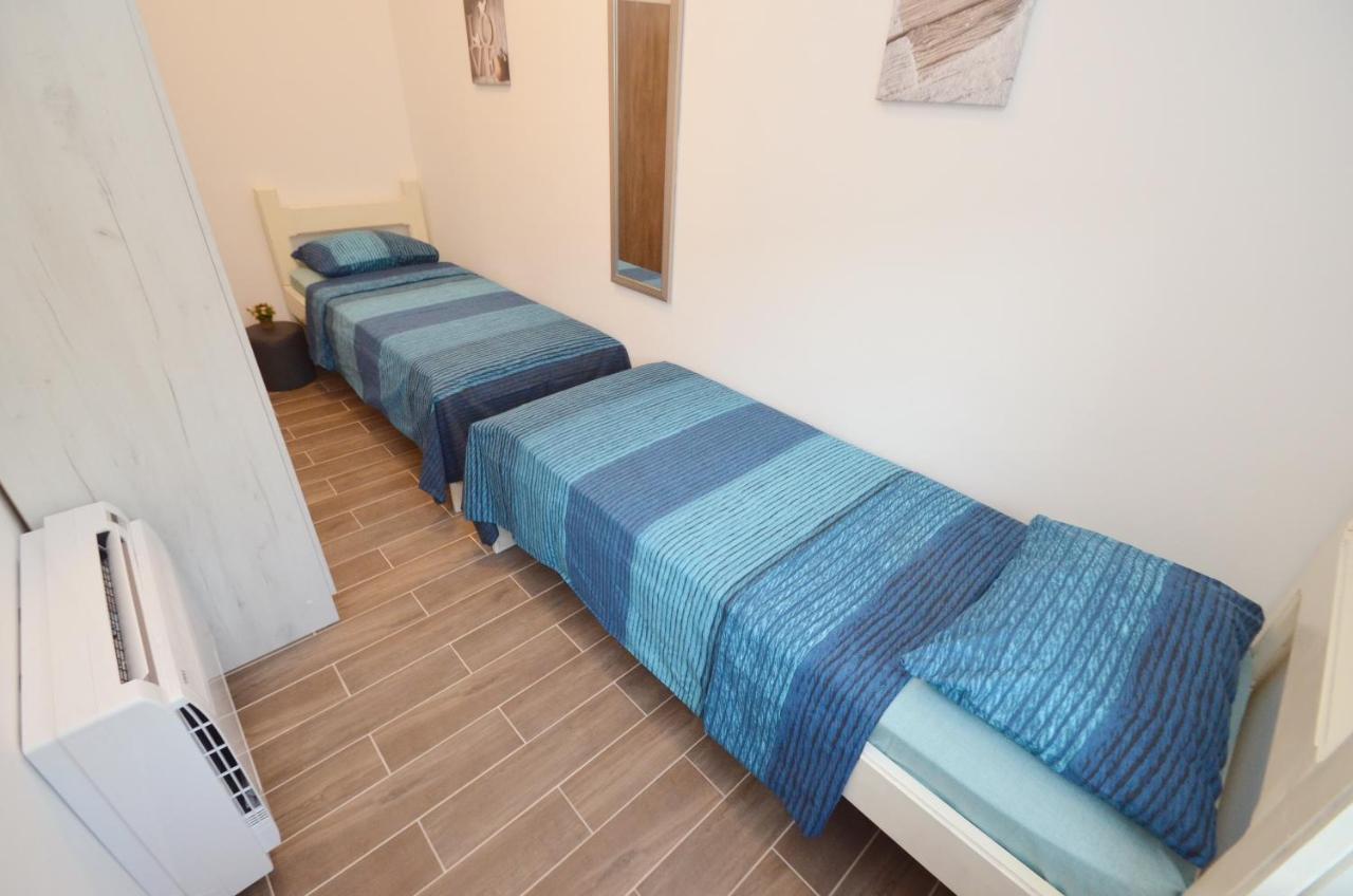 Leut Stone Residence 티바트 외부 사진